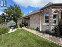 10 COBBLESTONE Drive Unit# 25 | Paris Ontario | Slide Image Four