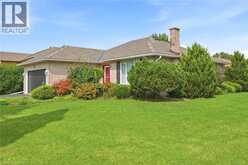 9 COUNTRY CLUB Road | Cayuga Ontario | Slide Image Three