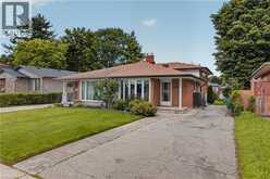 1393 PINEVIEW Avenue | Cambridge Ontario | Slide Image Five