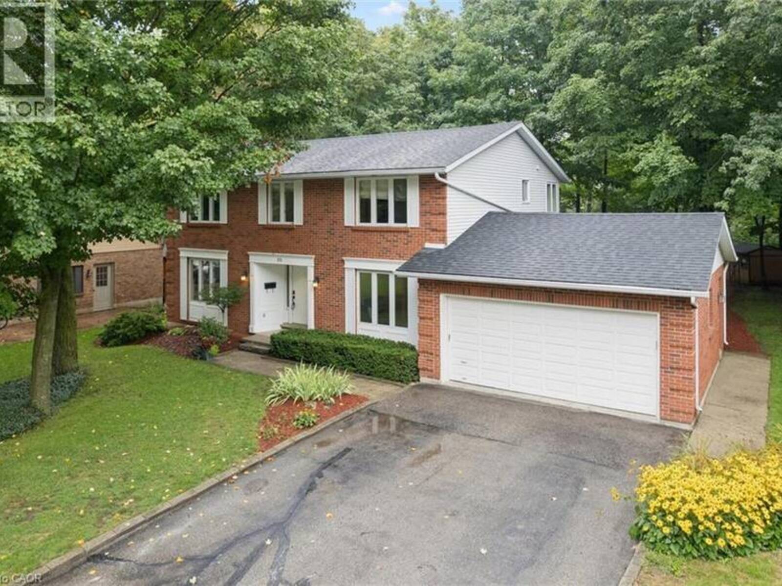 35 PINTAIL Drive, Elmira, Ontario N3B 3G8