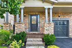 12 FIDDLEHEAD Crescent | Waterdown Ontario | Slide Image Two
