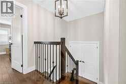 12 FIDDLEHEAD Crescent | Waterdown Ontario | Slide Image Thirty