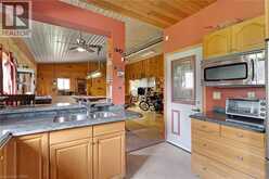 2172 CENTRE Road | Hamilton Ontario | Slide Image Seventeen