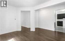 32 REBECCA Way | Caledonia Ontario | Slide Image Eight