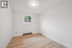 109 DEERBERRY Place | Waterloo Ontario | Slide Image Sixteen