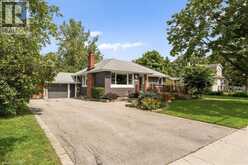 721 BROADWAY | Welland Ontario | Slide Image One