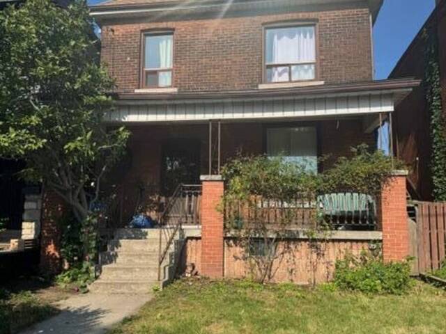 143 ELGIN Street Hamilton Ontario, L8L 4Y1 - 6 Bedrooms Home For Sale