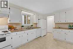 7 UNDERHILL Crescent | Kitchener Ontario | Slide Image Eleven