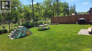 127 COURT Drive | Paris Ontario | Slide Image Forty-three