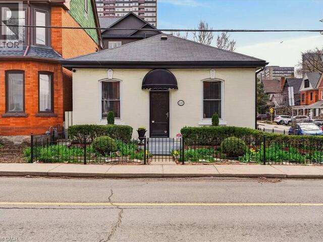 139 QUEEN Street S Hamilton Ontario, L8P 3S3 - 2 Bedrooms Home For Sale