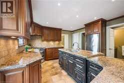1 CHATTERSON Drive | Ancaster Ontario | Slide Image Twenty