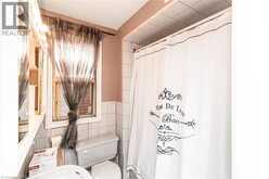 75 KENSINGTON Avenue N | Hamilton Ontario | Slide Image Thirty-six