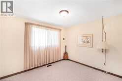 20 BIRCHLAWN Drive | Hamilton Ontario | Slide Image Twenty-two