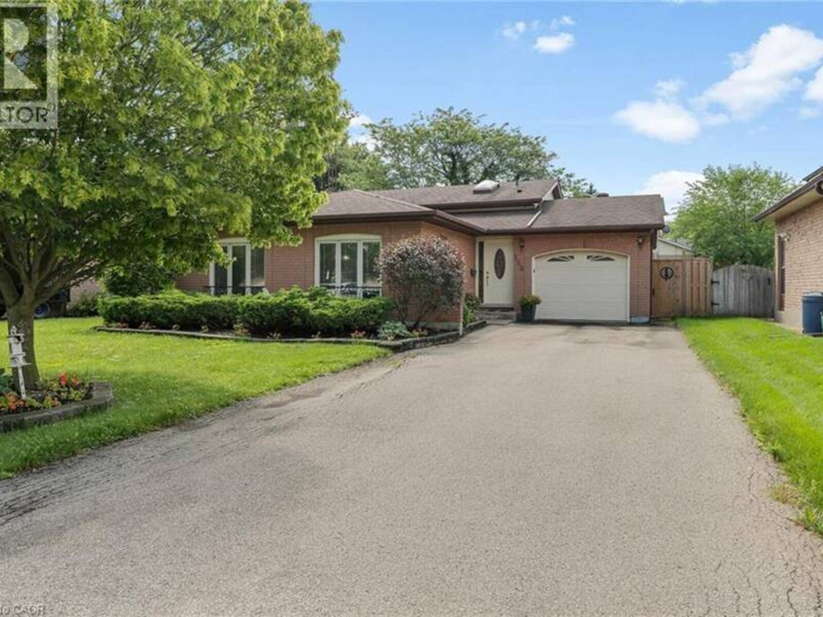 128 MELISSA Crescent, Welland, Ontario L3C 6N9