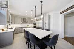 4670 BRACKNELL Road | Burlington Ontario | Slide Image Eighteen