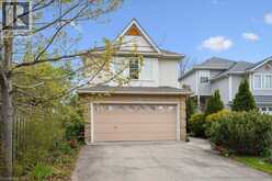 537 HAVENDALE Place | Waterloo Ontario | Slide Image Five