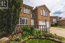 90 FAIRINGTON Crescent | Hamilton Ontario | Slide Image Four