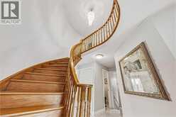90 FAIRINGTON Crescent | Hamilton Ontario | Slide Image Seven
