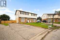 76 CLUTHE Crescent | Kitchener Ontario | Slide Image Six