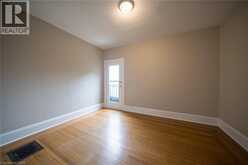 102 PEARL Street N | Hamilton Ontario | Slide Image Sixteen