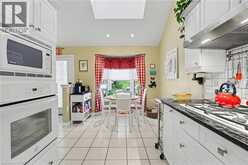 1275 STEPHENSON Drive Unit# 6 | Burlington Ontario | Slide Image Seven