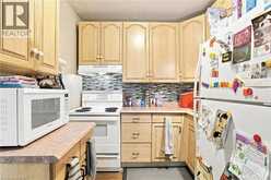 52 KENSINGTON Avenue N | Hamilton Ontario | Slide Image Ten