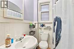 52 KENSINGTON Avenue N | Hamilton Ontario | Slide Image Twelve