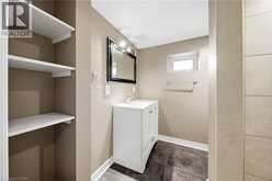 435 PARKSIDE Drive | Waterdown Ontario | Slide Image Thirty-eight