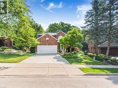 59 RENATA Court Dundas Ontario, L9H 6X2