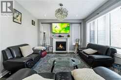792 ARTHUR PARKER Avenue | Woodstock Ontario | Slide Image Ten