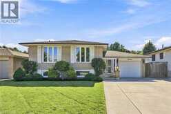 14 GREEN FOREST Drive | Hamilton Ontario | Slide Image Two