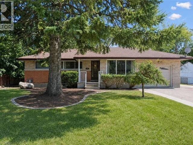 289 SPEEDVALE Avenue E Guelph Ontario, N1E 1M8 - 4 Bedrooms Home For Sale