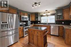 624 HILLHEAD Road | Lindsay Ontario | Slide Image Six