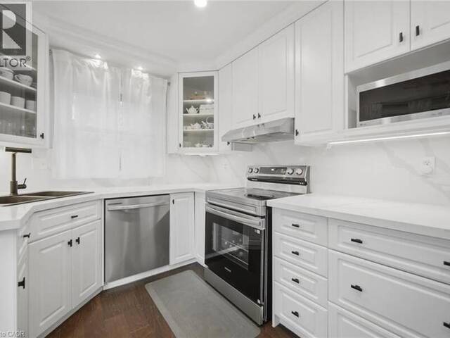 3217 HAZELWOOD Avenue Burlington Ontario, L7M 2V3 - 4 Bedrooms Home For Sale