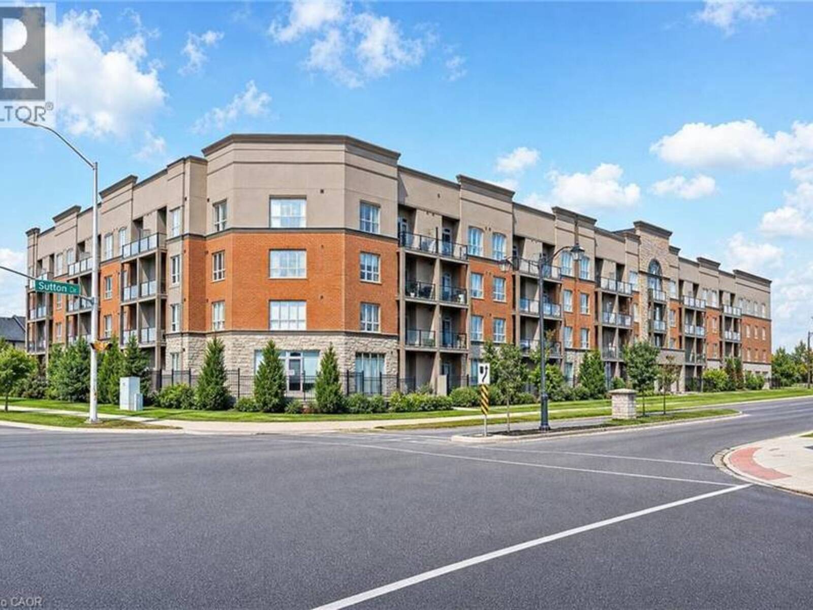 5317 UPPER MIDDLE Road Unit# 220, Burlington, Ontario L7L 0G8