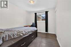93 NUGENT Drive | Hamilton Ontario | Slide Image Fifteen