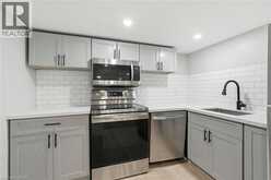 106 BARNESDALE Avenue N | Hamilton Ontario | Slide Image Thirty-five