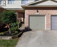 4345 BEVERLEY Crescent | Beamsville Ontario | Slide Image Three