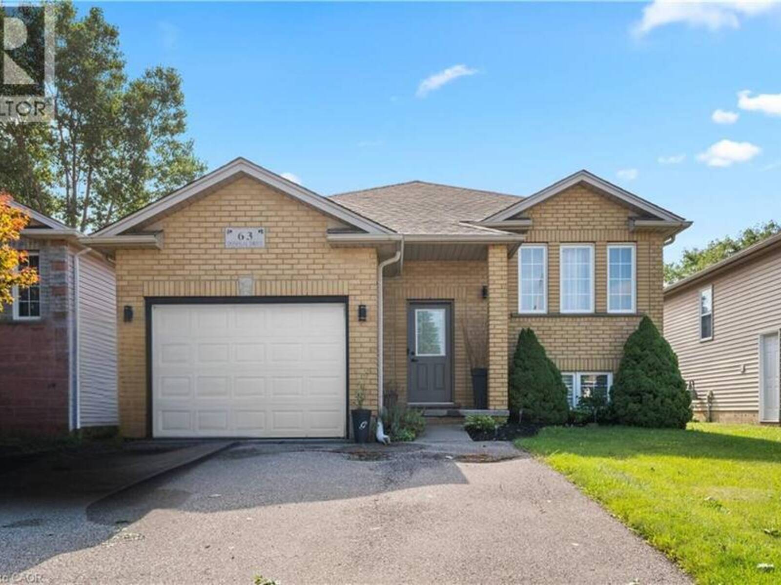 63 DONEGAL Drive, Brantford, Ontario N3T 6L2