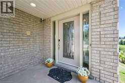 426 HIDDEN CREEK Drive | Kitchener Ontario | Slide Image Four
