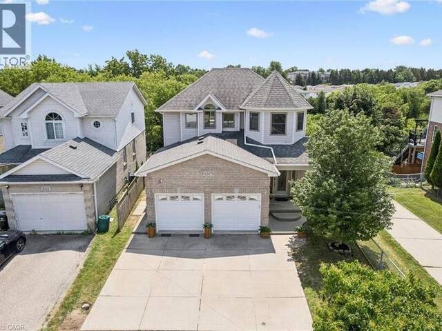 426 HIDDEN CREEK Drive Kitchener Ontario, N2N 3N2 - 4 Bedrooms Home For Sale