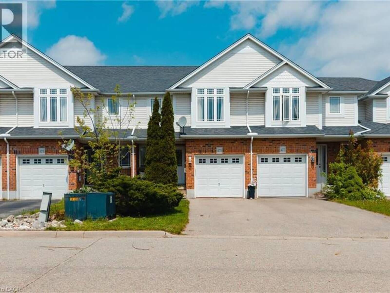 475 ANNAPOLIS Court, Waterloo, Ontario N2K 4E7