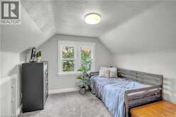 16 WEXFORD Avenue N | Hamilton Ontario | Slide Image Sixteen