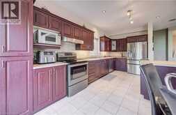 573 ROBERT FERRIE Drive | Kitchener Ontario | Slide Image Seventeen