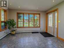 46 SUNNINGHILL Drive | Port Dover Ontario | Slide Image Eight