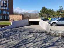 180 LIMERIDGE Road W Unit# 401 | Hamilton Ontario | Slide Image Three