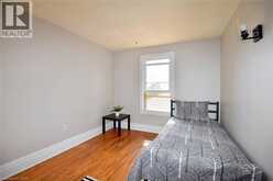 781 OAKDALE Avenue | Burlington Ontario | Slide Image Fifteen