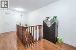 21 JONATHON Court | Hamilton Ontario | Slide Image Nineteen