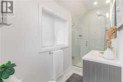 4 ROBINS Avenue | Hamilton Ontario | Slide Image Fourteen