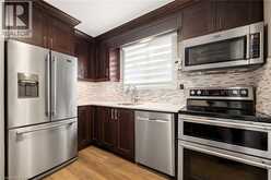 27 NICKOLAS Crescent | Cambridge Ontario | Slide Image Thirteen
